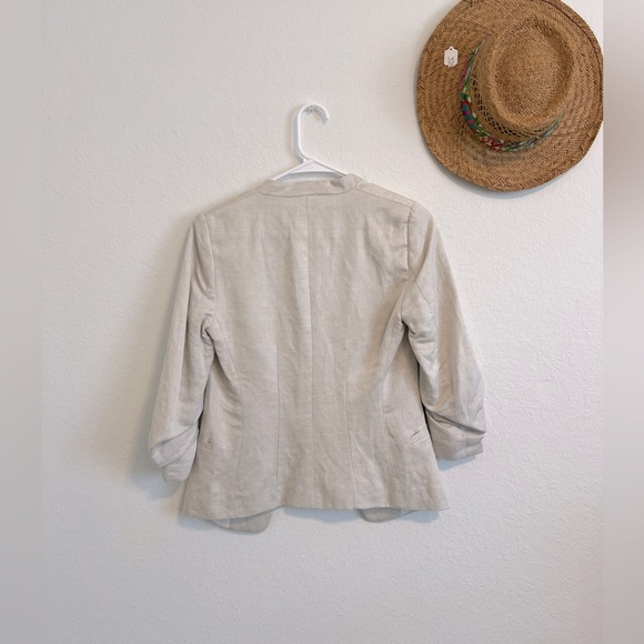 H&M Women Blazer Small size - Picture 3 of 5